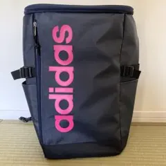 adidasリュック