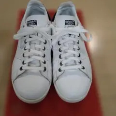adidas STANSMITH　ホワイト×ブラック　Q47185 24㌢