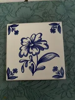 新品　青い花柄のポルトガル製タイル