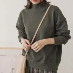 【新品】UR DOORS モックネックスウェットプルオーバー グリーン