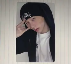 XLOV ルイ I ONE トレカ