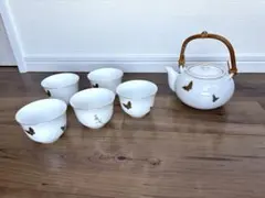 急須と湯呑みのセット 蝶　茶器揃　新品