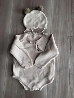 くま　ベージュ　ロンパース　韓国子供服　ニットロンパース　くま耳帽子セット