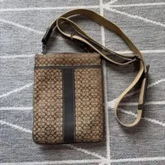 美品　COACH コーチ　ショルダーバッグ　サコッシュ　斜め掛け
