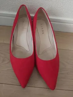 RANDA レッド ポインテッドトゥ ハイヒール