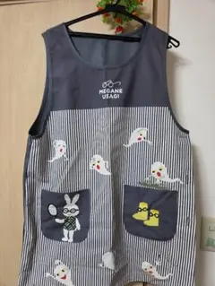 めがねうさぎ エプロンのサムネイル