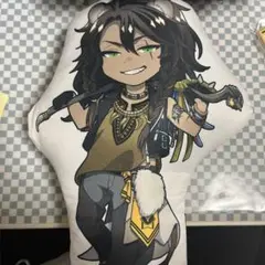 M*i様 ツイステ　クッション　レオナ