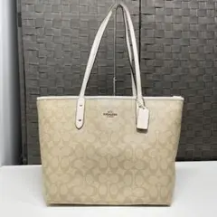 COACH ベージュ トートバッグ