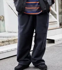 ネイビー　ワイドスウェットパンツ