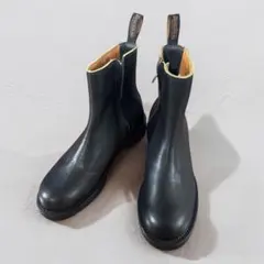 Item thumbnail for item fdb18d17-af57-4b3e-a5b6-b74917ae38db