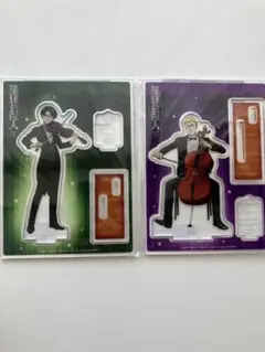 進撃の巨人 アクリルスタンド リヴァイ　エルヴィン　2体セット