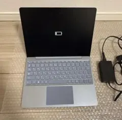 Surface Laptop Go 128GB 2ヶ月だけしか使用していない