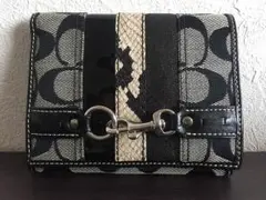 新品・未使用品【COACH】シグネチャースネークウォレット