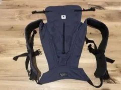 抱っこ紐　サンクマニエルキューブ ネイビー