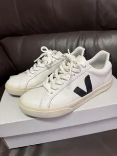 新品未使用品‼️VEJA ESPLAR LOGO 24センチ - メルカリ