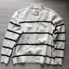 ホワイトブラックストライプハイネックセーター 春服 ニット ボーダー