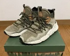 Danner Flower Mountain コラボスニーカー 26.5cmのサムネイル