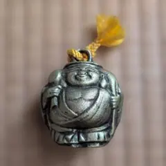送込★大黒様 鈴 置物 南部鉄器 黄色い紐付き
