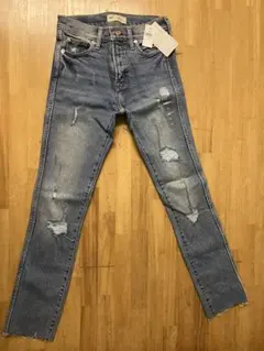 Gap 1969 新品未使用タグ付き　ハイライズスリムストレート ダメージ 25