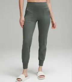 新品タグ付き ルルレモンSuper High-Rise Pant 26 レギンス - メルカリ