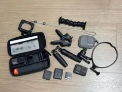 美品！ GoPro12hero/バッテリー2個/水中撮影用カバー/sdカード - メルカリ