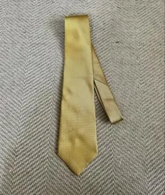 ネクタイ　シンプル　ビジネス　無地　レトロ　ヴィンテージ　ゴールド　黄色　派手