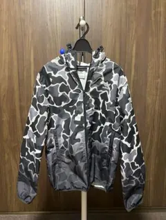 お値下げします【撥水】レディース、メンズadidas 迷彩柄 マウンテンパーカー