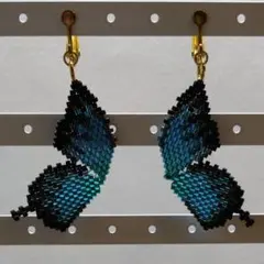 デリカビーズイヤリング(蝶)