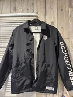 DC Shoesのコーチジャケット