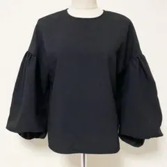 PARIGOT パリゴ バルーンスリーブ ドロップショルダーブラウス ブラックのサムネイル
