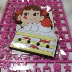 ペコちゃん オリジナル❤新品未開封ショートケーキ お名前ラバーチャーム