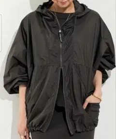 極美品❣️アパルトモン別注 AMERICANA サイドジップパーカ カーキ フリー 新品未使用】アパルトモン サイドジップパーカー カーキ - メルカリ