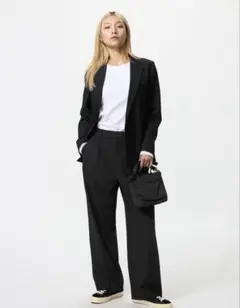 UNIQLO ユニクロ　タックワイドパンツ S