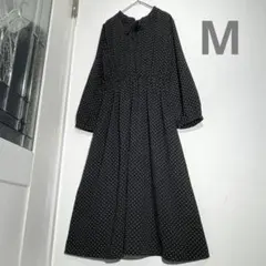 ハニーズ　ドット柄ロングワンピース　Mサイズ フレア　美シルエット　大人可愛い