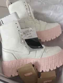 Nike ブーツのサムネイル