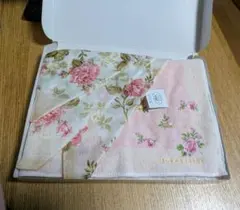 LAURA ASHLEY ハンカチ2枚セット