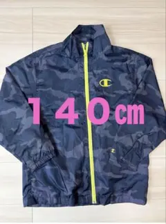 チャンピオン　ナイロン　ジャンパー