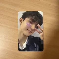 即日配送　THEBOYZ ドボイズ　キュー　JUMPUP トレカ　ハート絆創膏