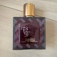 VERSACE ヴェルサーチェ エロス フレイム 香水 50ml メンズ