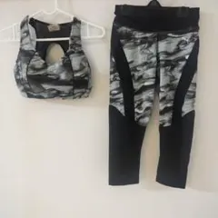 Item thumbnail for item c9449c1b-e032-4453-94ca-8cecff036a72