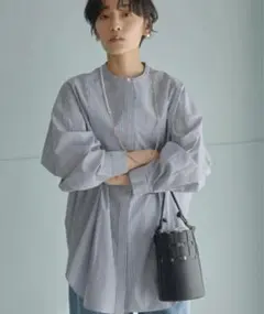 AMERICAN HOLIC パールボタンノーカラーシャツチュニックのサムネイル