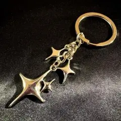 星型チャーム　キーホルダー　韓国　Y2K　ギフト　ユニセックス　スタイリッシュ