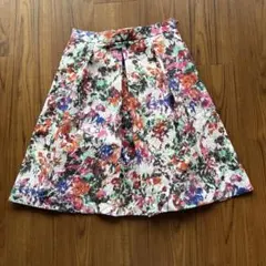 ☆新品タグ付き☆ EPOCA THE SHOP フレアスカート サイズ40のサムネイル