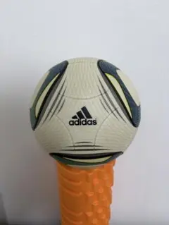 adidas SPEEDCELL サッカーボール　5号球