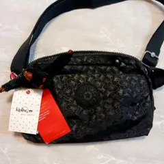 【新品タグ付き】Kipling ショルダーバッグ 斜め掛けモンキー柄 キプリングのサムネイル