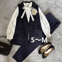 セレモニースーツ　フォーマルセットアップ　オフィスカジュアル　ジレ　ネイビー