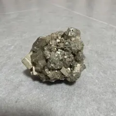 黄鉄鉱 パイライト 原石 鉱物標本 ペルー Huanxala産 台座付き - メルカリ