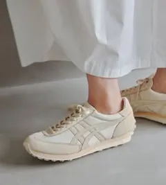 【OC様専用】　　　新品未使用　オニツカタイガー　EDR78 emmiコラボ