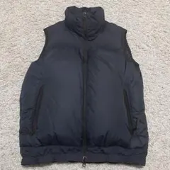 ネイビー ダウンベスト