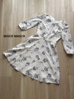 MISCH MASCH 花柄 七分袖 フレアワンピースのサムネイル
